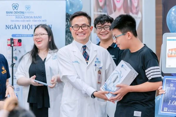 Nha Khoa Bani tài trợ chương trình “Nụ Cười Cho Em” tại Bắc Ninh